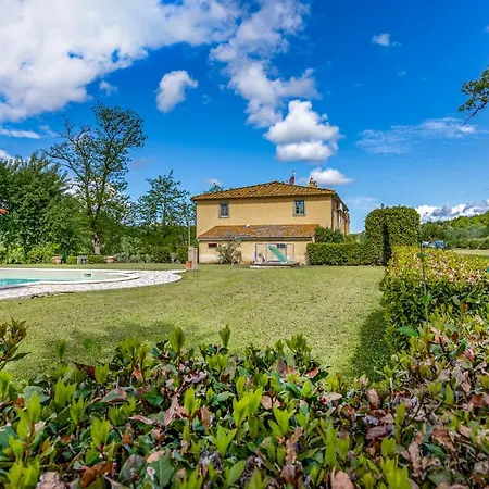 Giunone With Pool Close To Volterra - Happy