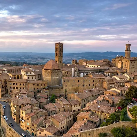 Giunone With Pool Close To Volterra - Happy *